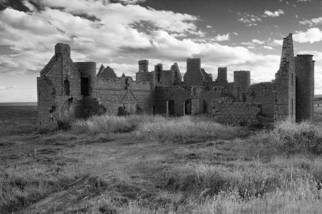  Cruden Bay, Sk&oacute;cia